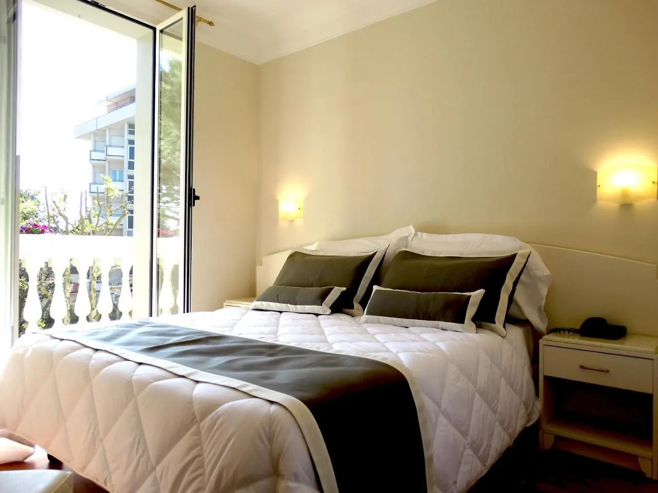 Novecento Suite Hotel Riccione 3*,  Italie